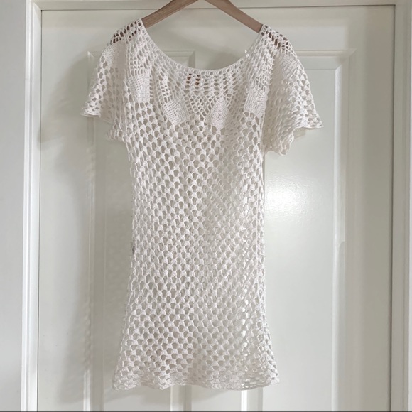 Brazilian white crochet top - Picture 2 of 9